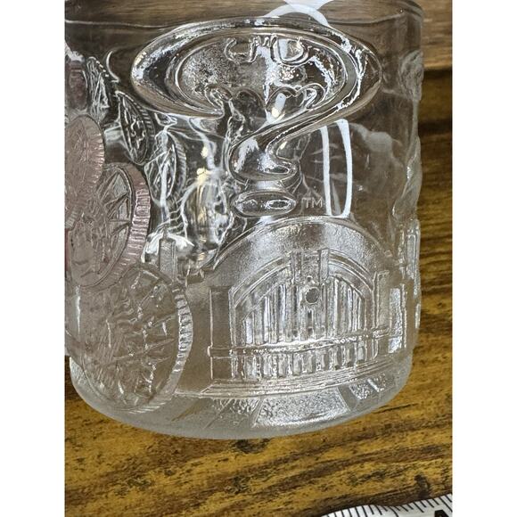 McDonalds BATMAN FOREVER Glass Mug/Cup 1995 Vintage DC Comics "Two Face" - Picture 6 of 6
